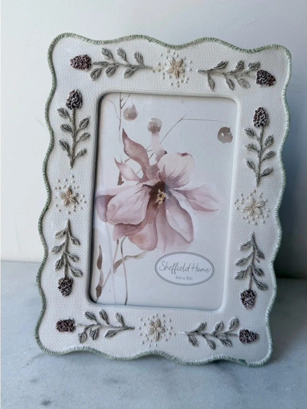 Sheffield Home Embroidered Floral Scalloped Photo Frame for 4”x6” photo